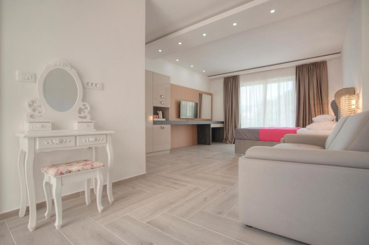 Гостевой дом Guest House Pržno Bay Свети-Стефан