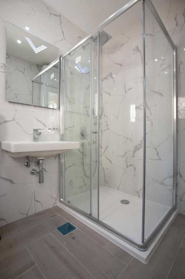 Гостевой дом Guest House Pržno Bay Свети-Стефан