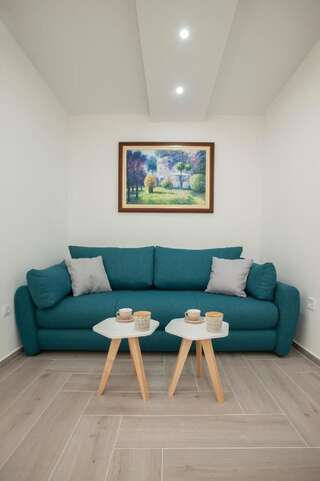 Гостевой дом Guest House Pržno Bay Свети-Стефан Апартаменты с видом на море-8