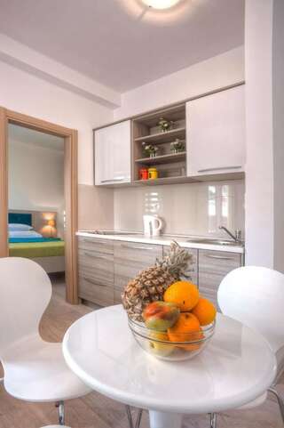 Гостевой дом Guest House Pržno Bay Свети-Стефан Апартаменты с 1 спальней и террасой-1