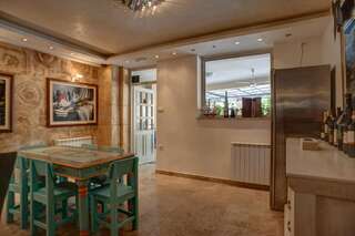 Гостевой дом Guest House Pržno Bay Свети-Стефан Номер-студио с балконом и видом на море-27